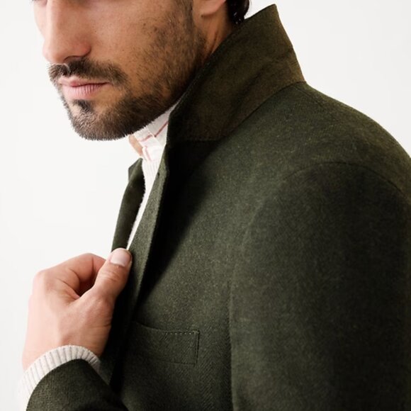 Banana Republic, Tailored Fit Flannel Herringbone Suit Jacket, Olive, 42S, EUC - Picture 3 of 5